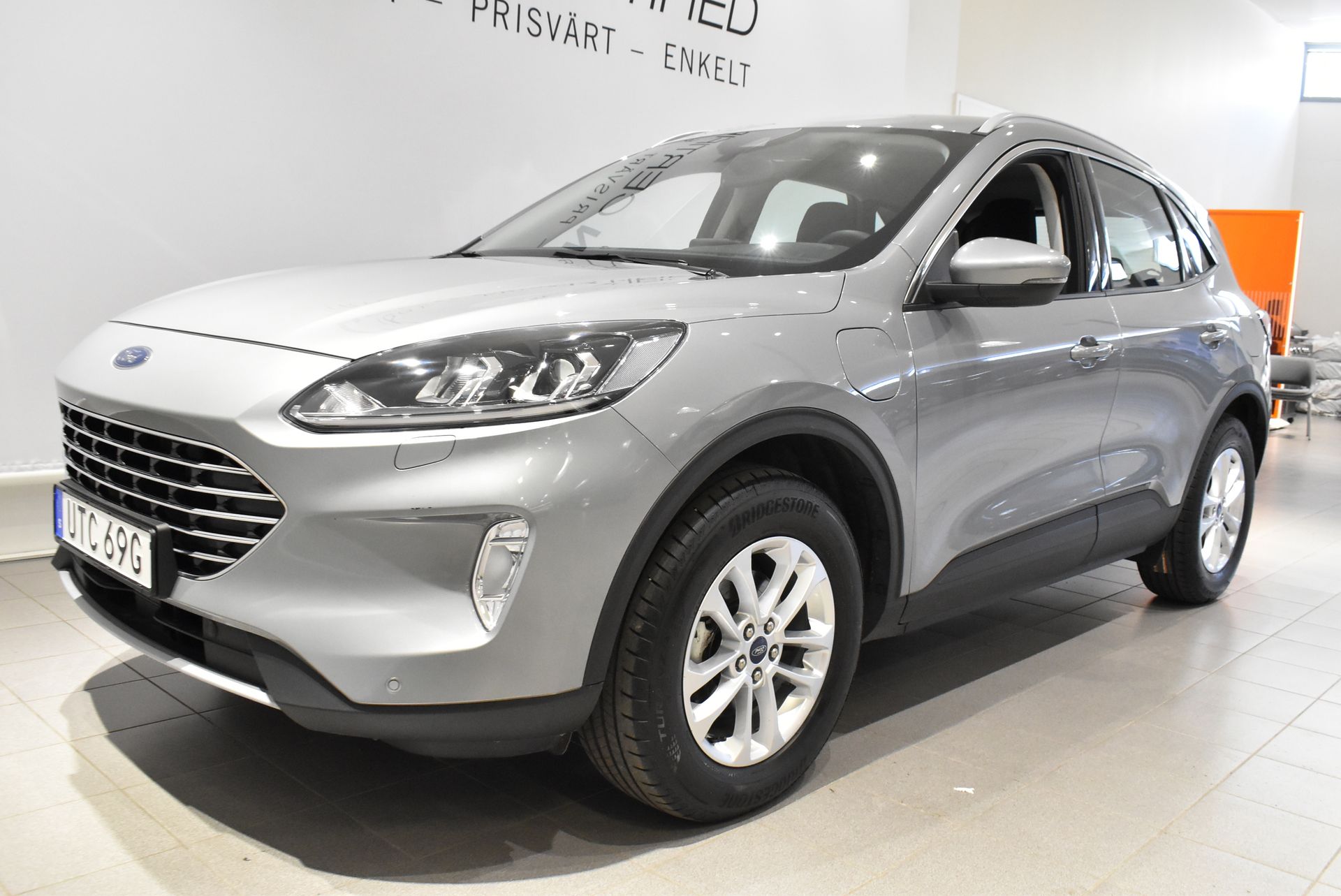 Ford Kuga Plug-In Hybrid 2021, bild 7/21