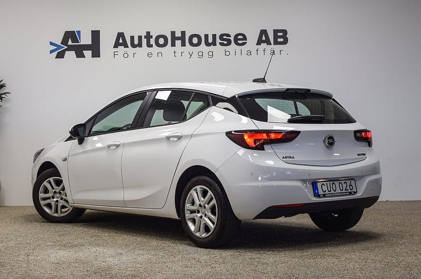 Bild 2 av Opel Astra 1.0 EDIT ecoFLEX CarPlay Rattvärme P-Sensorer Garanti