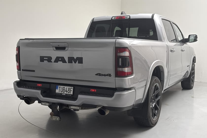Bild 3 av RAM 1500 Crew Cab 5.7 (395hk) Laramie Sport Night Edition