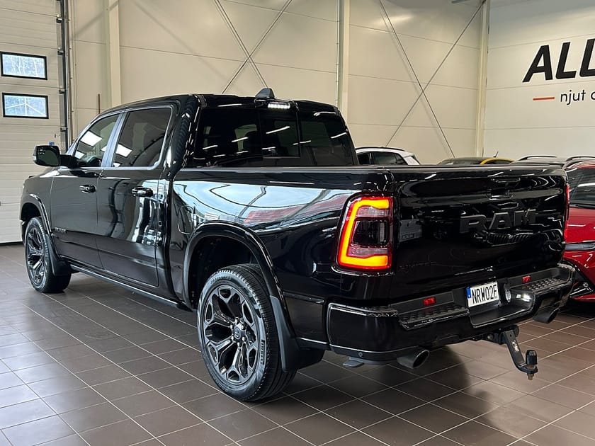 Bild 5 av RAM 1500 Crew Cab 5.7 HEMI 4x4 LIMITED NIGHT PANO/HUD/NAVI/H-K/LÅG SKATT!