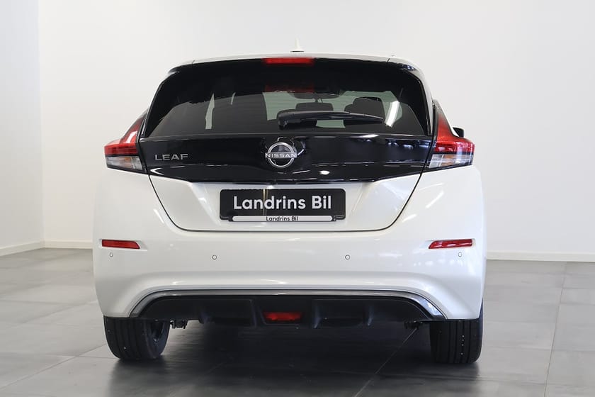 Bild 4 av Nissan Leaf N-Connecta 40 kwh / 360° / V-Hjul / Värmepump / Nyserv