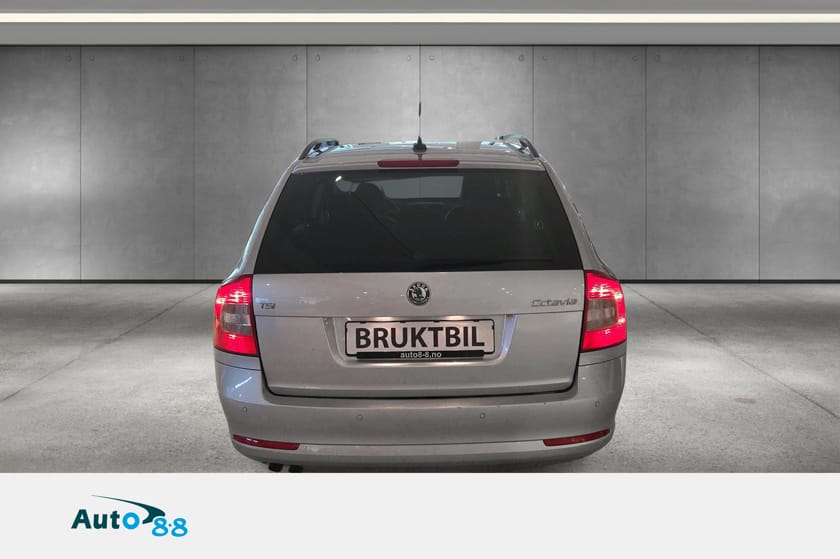 Bilde 3 av Škoda Octavia Stasjonsvogn – L&K