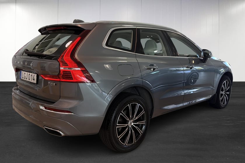 Bild 4 av Volvo XC60 T5 AWD  Inscription / Panorama / Drag