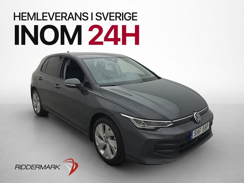 Bild 1 av Volkswagen Golf 1.5 eTSI 150hk Life Cockpit Drag HUD CarPlay