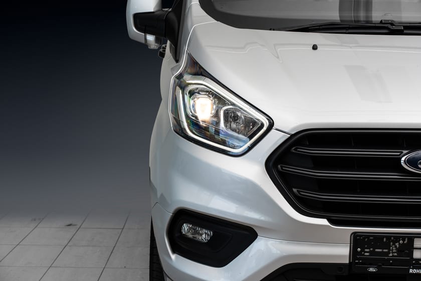 Bilde 4 av Ford Transit Custom 300 L1 (kort)//AUT//KAMERA//WEBASTO//HENGERFESTE