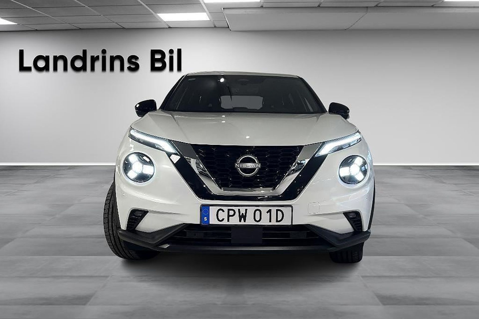 Nissan Juke Tekna 19" + Navi 7DCT 114hk 2024, bild 2/10