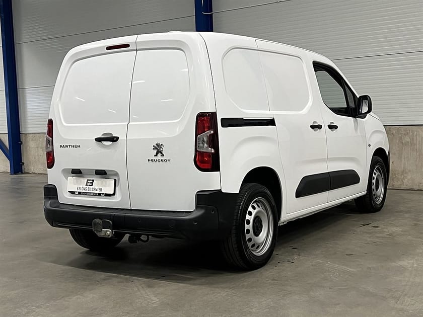 Bild 4 av Peugeot Partner Utökad Last 1.5 100 Manuell 102 HK L1 / Leasebar / Drag / Värmar