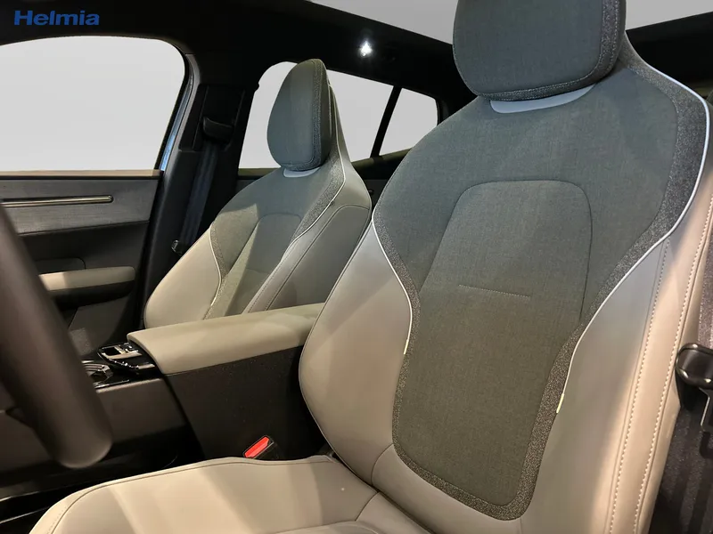 Bild 7 av 14 – Volvo EX30 Cross Country Twin Motor Performance M Ultra