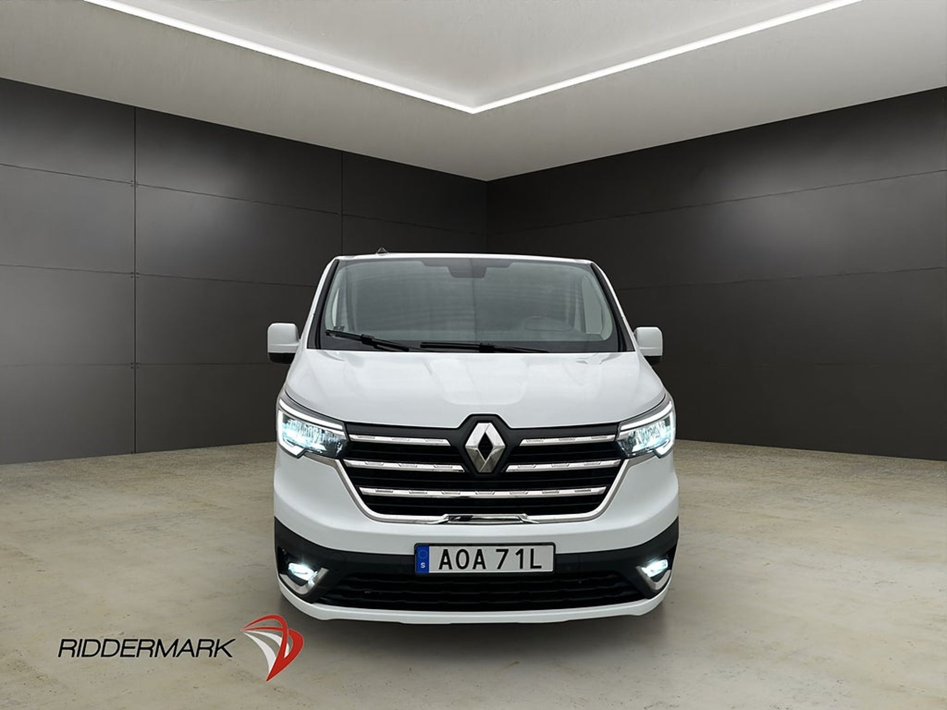 Renault Trafic L2 E-TECH Dragkrok 2024, kuva 5/10