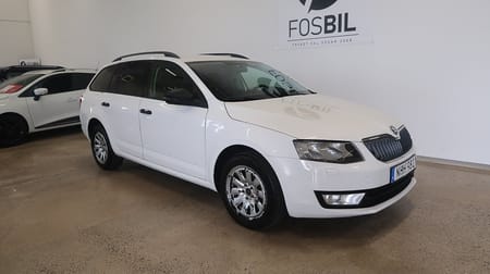 Škoda Octavia Kombi Skoda 1.6 TDI Euro 6 Kamremsbytt SoV