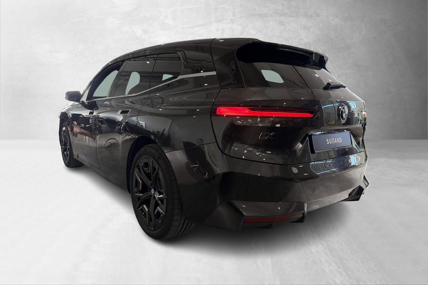 Bilde 3 av BMW iX M60 | Bowers & Wilkins Sound |Krok | Sky-Lounge