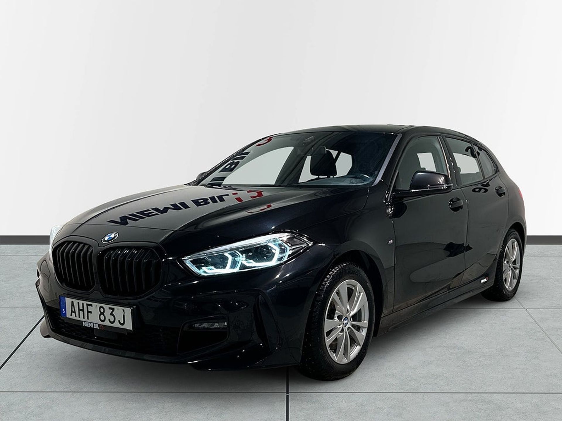 BMW 118 i 2022, photo 3/10