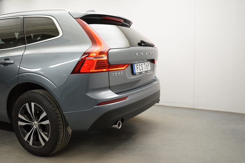 Bild 3 av Volvo XC60 B5 AWD Bensin Mom Advanced SEIII, Taklucka, Baklucka elmanövrerad