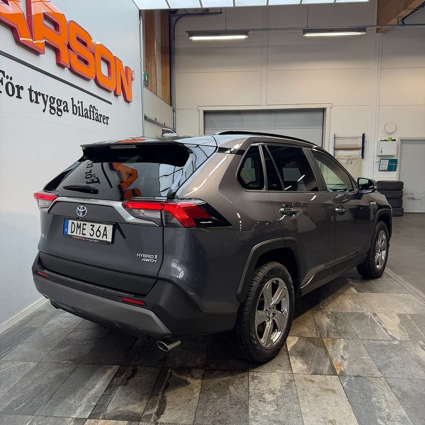 Bild 4 av Toyota RAV4 Hybrid AWD-i E-CVT Executive Carplay Backkamera 222hk