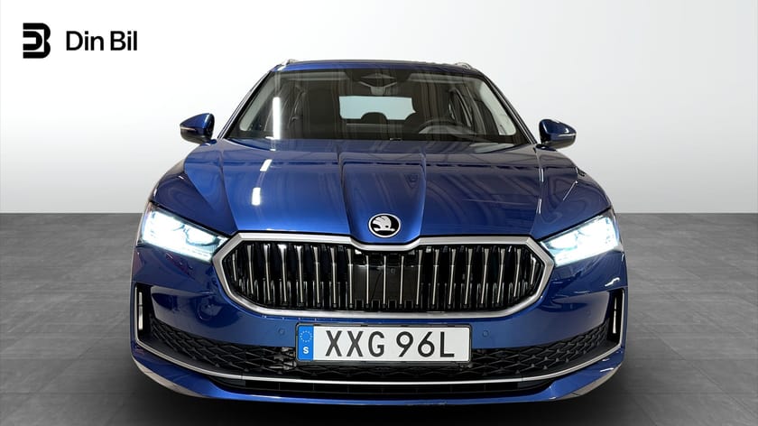Bild 4 av Škoda Superb iV Kombi