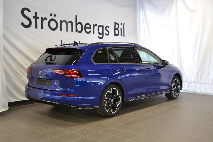 Bild 3 av WVWZZZCD3TW637076 R-LINE 2,0 TSI 204 HK DSG7 4MO
