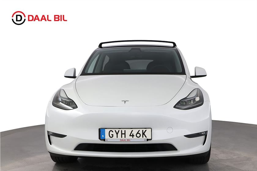 Bild 2 av Tesla Model Y Long Range AWD 77 kWh 514HK DRAG AUTOPILOT P-VÄRM B-KAM