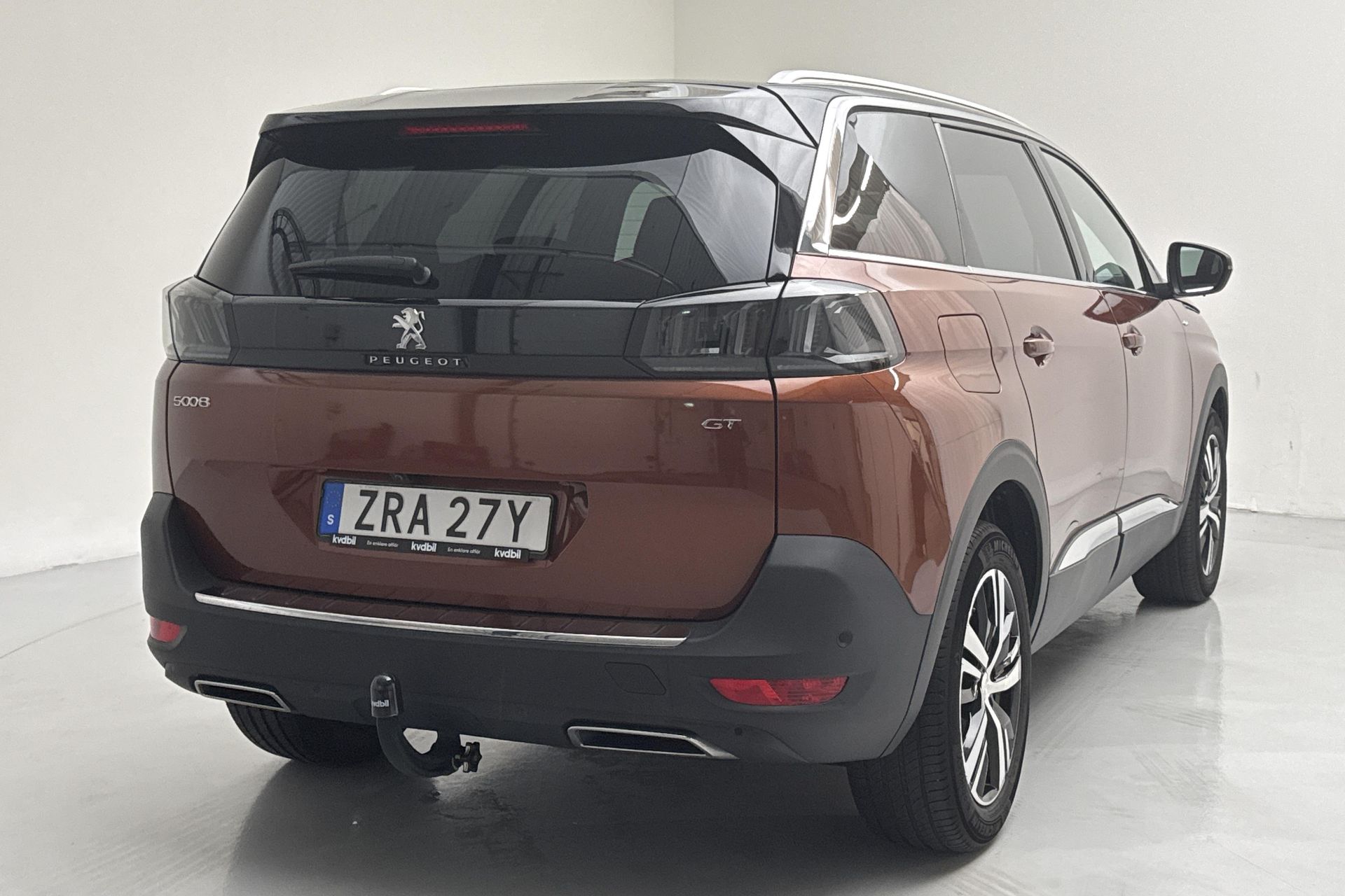 Peugeot 5008 1.2 PureTech 130 2023, photo 3/10