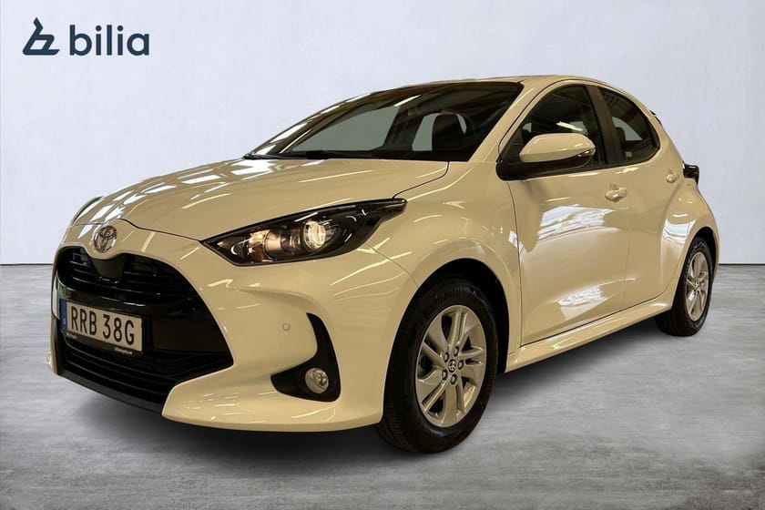 Bild 1 av Toyota Yaris Hybrid 115 1,5 5D ACTIVE KOMFORTPAKET OCH P-SENSORER