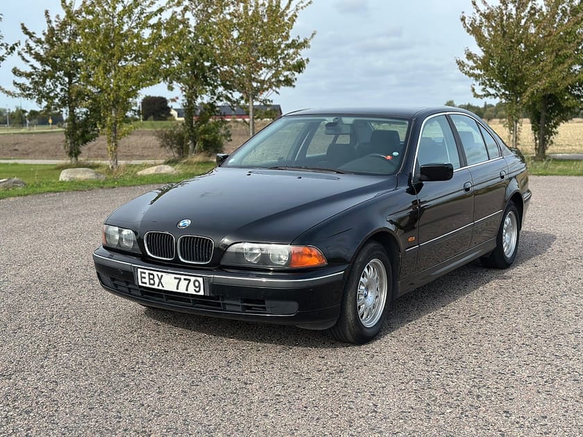 Bild 1 av BMW 520i Sedan