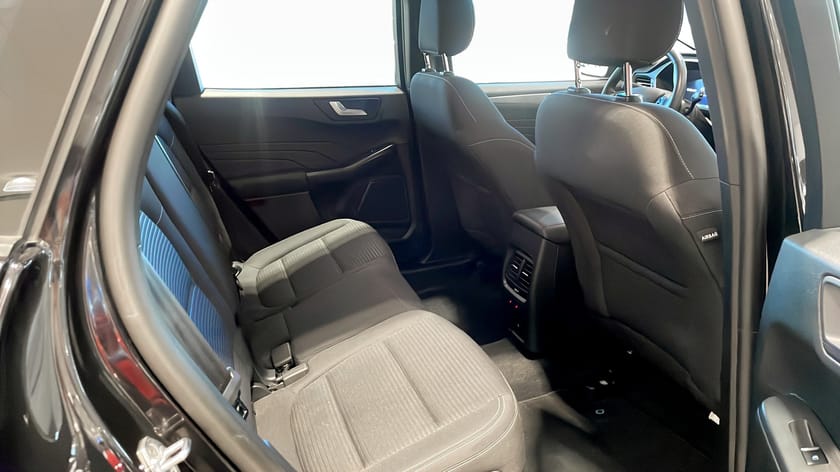 Bild 5 av Ford Kuga Plug-In Hybrid Titanium 2.5 FWD 225HK Privatlease 3995kr/mån