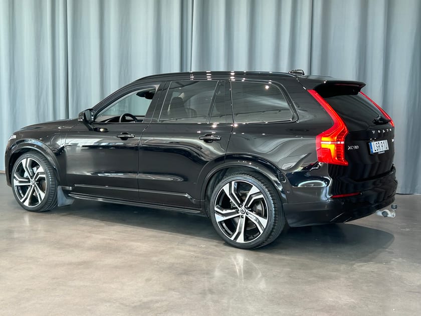Bild 3 av Volvo XC90 7-seater T8 Ultra Dark Edition *V-HJUL/DRAG/B&W/LUFT-FJ*