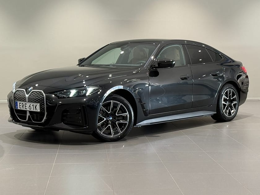 Bild 4 av BMW i4 eDrive40 Gran Coupé M Sport Drag Adpt Farth HiFi 18" Tonat Rattv.