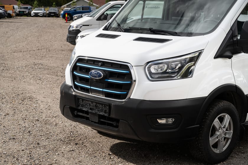 Bilde 2 av Ford E-Transit 350