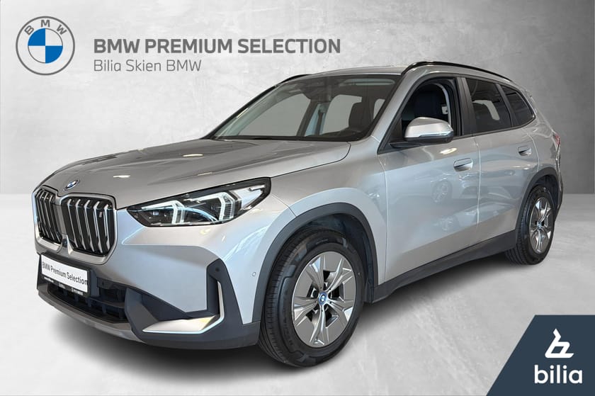 Bilde 1 av BMW iX1 xDrive30 Panorama Adcruise Comfacc