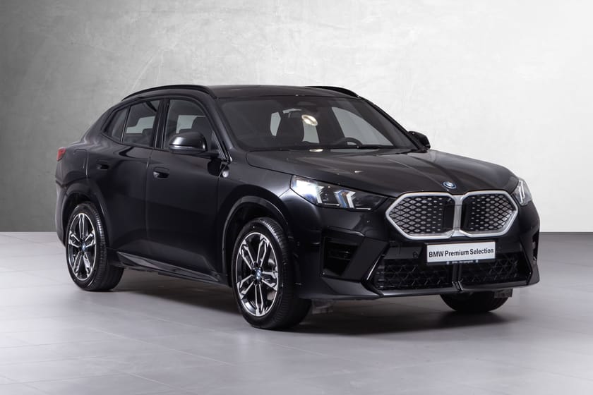 Bilde 1 av BMW iX2 xDrive30 FullyCharge-Krok-Adaptiv Cruise-Harman/Kardon