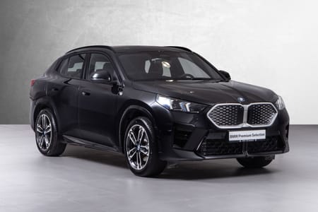 BMW iX2 xDrive30 FullyCharge-Krok-Adaptiv Cruise-Harman/Kardon