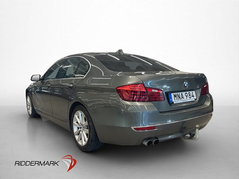 Bild 5 av BMW 530d xDrive Sedan 530 D Luxury Läder Kamera Navi Adapt-fart Drag
