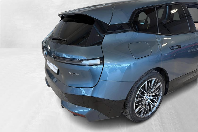 Bilde 3 av BMW iX xDrive50 Harman Pano Krok Multiseter Laserlys