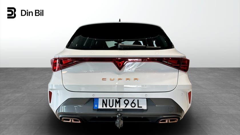 Bild 5 av CUPRA Leon Sportstourer VZ e-Hybrid 1.5 272 HK / Drag / Intelligent Drive