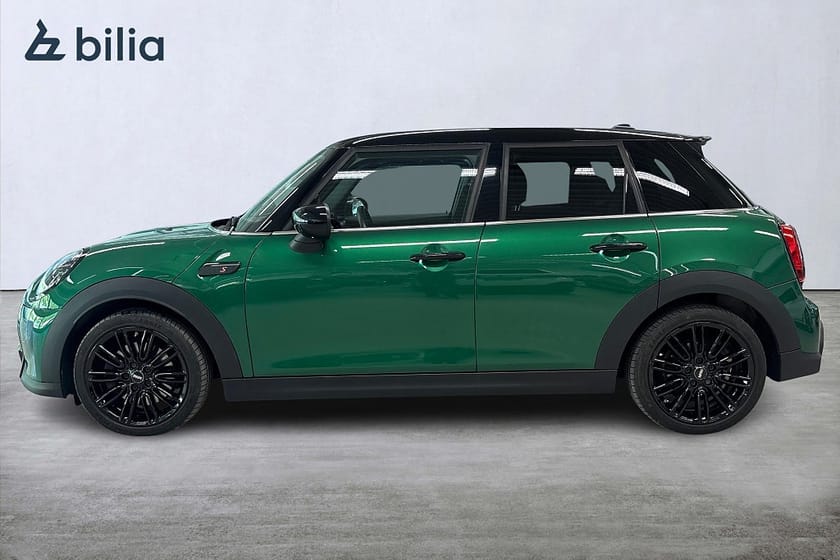 Bild 3 av MINI Cooper S 5-dörrars / Backkamera / Tonade rutor / Komfortöpp.