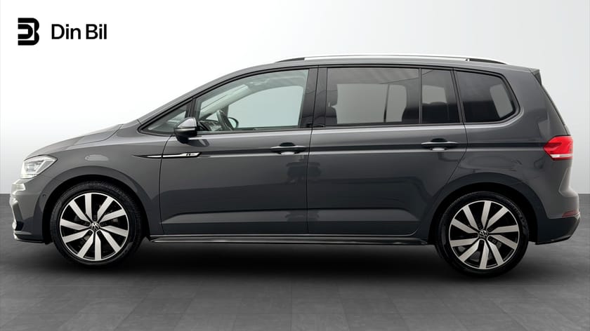 Bild 2 av Volkswagen Touran R-Line TSI150 DSG 7sits/Drag/P-värmare