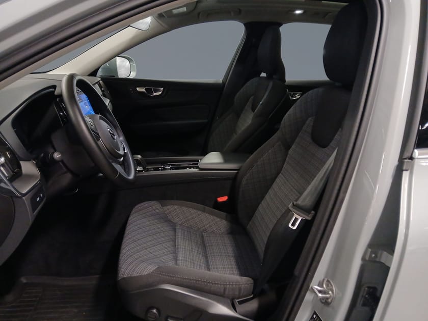 Bild 5 av Volvo XC60 T6 AWD Core Special Edition//Dragkrok//