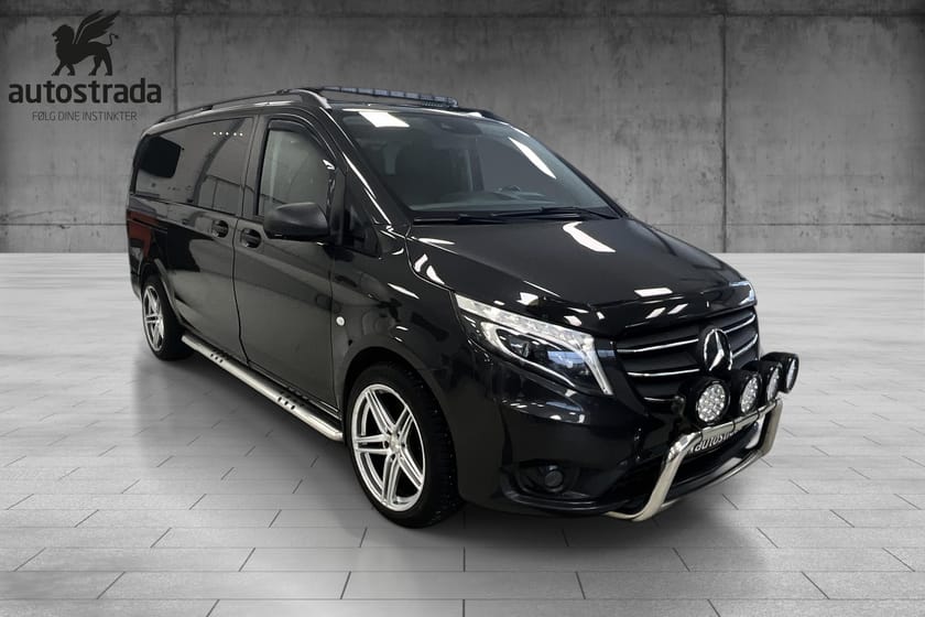 Bilde 3 av Mercedes-Benz Vito 119 CDI 4x4 3.0t Hengerfeste,webasto,ekstralys ++++