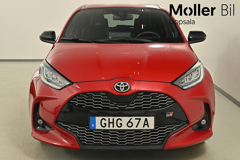 Bild 3 av Toyota Yaris Hybrid CVT 116hk, GR-Sport, HUD, JBL, CarPlay