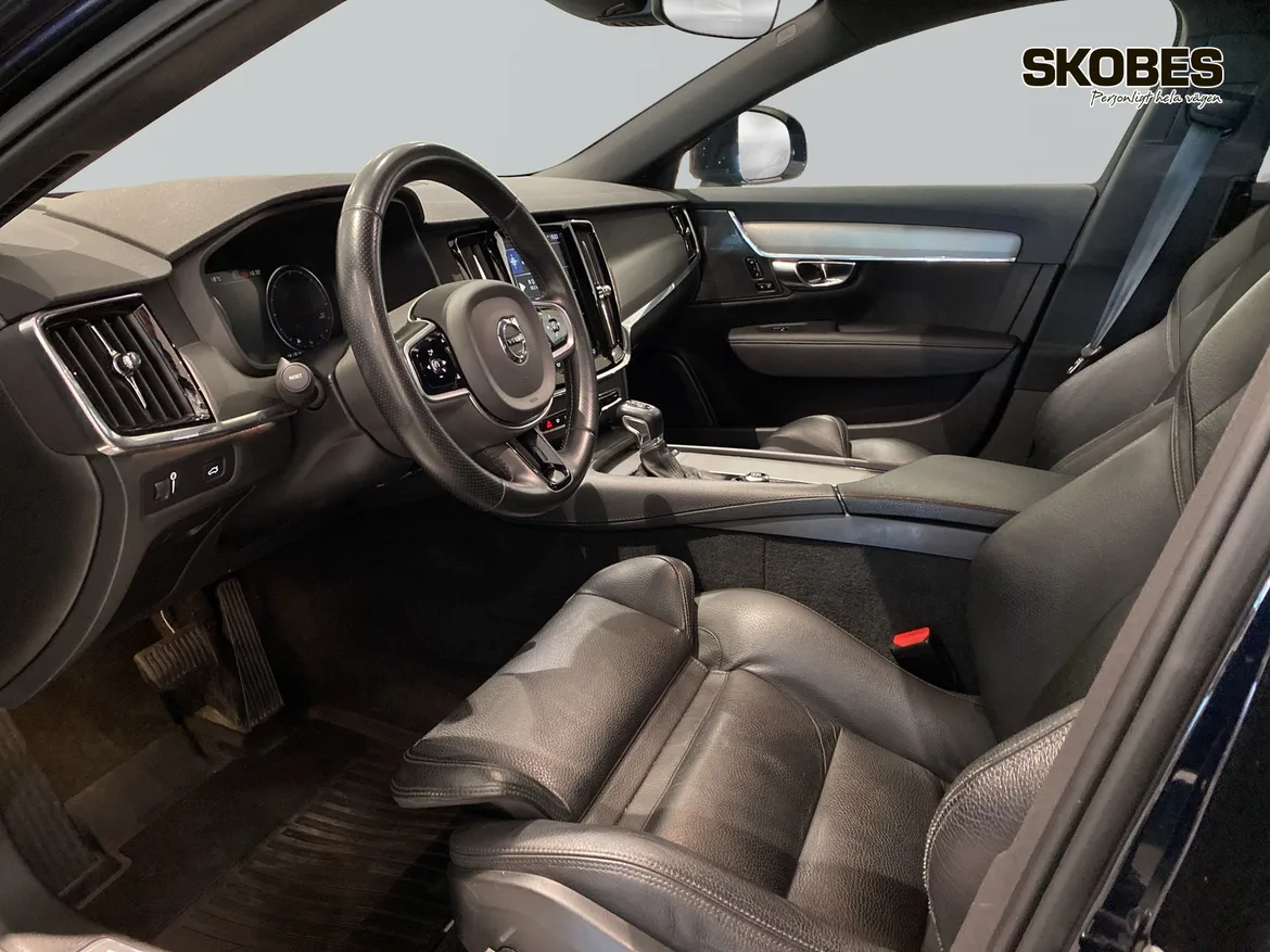 Volvo V90 Cross Country