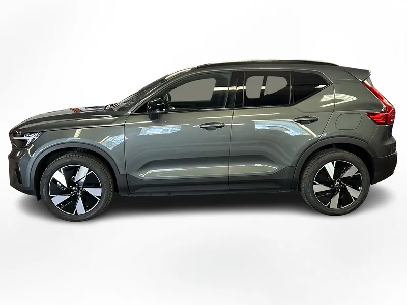 Bild 3 av 15 – Volvo EX40 Single Motor Extended Range ExtendedRange Plus SE Plus Special Edition