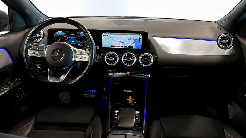 Bild 4 av Mercedes-Benz GLA 250 e AMG Line Premium Plus Panorama Navi Drag