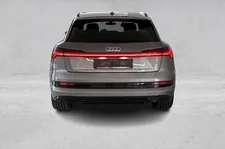 Thumnail bilde 3 av Audi e-tron 50 quattro