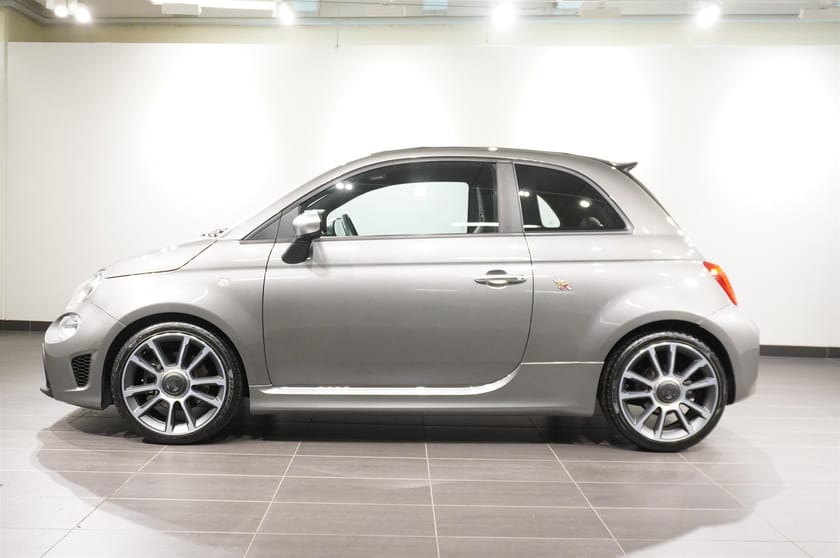 Bild 5 av Abarth 595C 1.4 165hk Navi Läder PDC