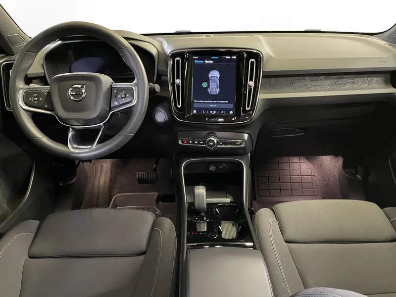 Bild 11 av 12 – Volvo C40 Recharge Core