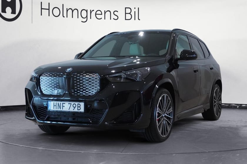 Bild 1 av BMW iX1 eDrive20 M Sport Pro Fully Charged Drag H K DA