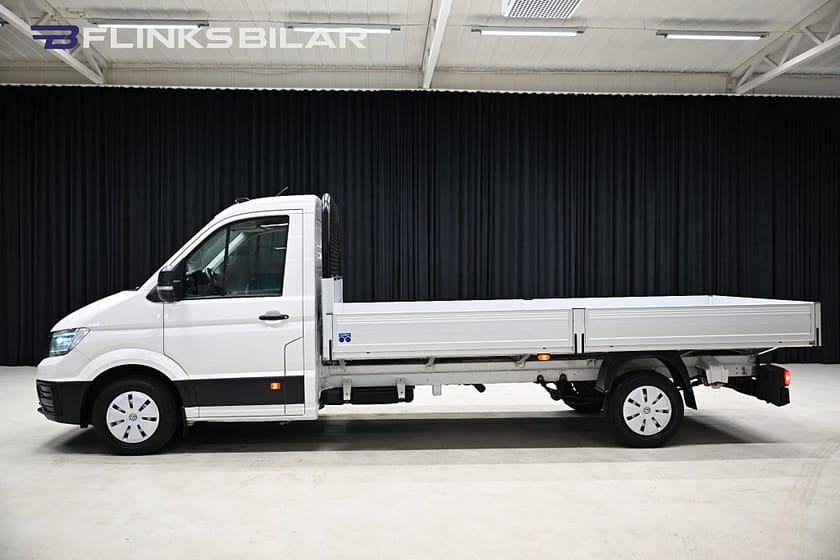 Bild 2 av Volkswagen Crafter Chassi 177HK L4 Automat|Långflak|LED|Drag|Värmare|EnÄgare|Moms