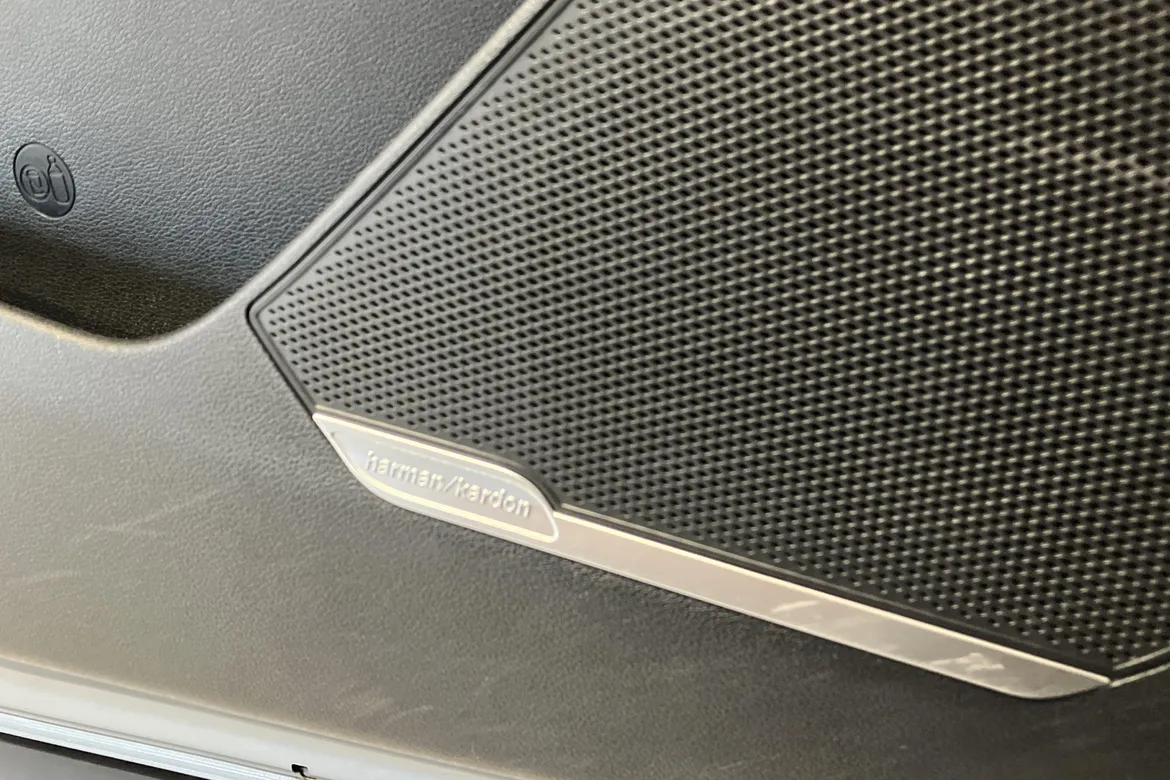 picture of a car