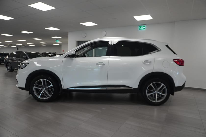 Bild 5 av MG EHS PHEV Luxury 258hk Panorama 360kamera