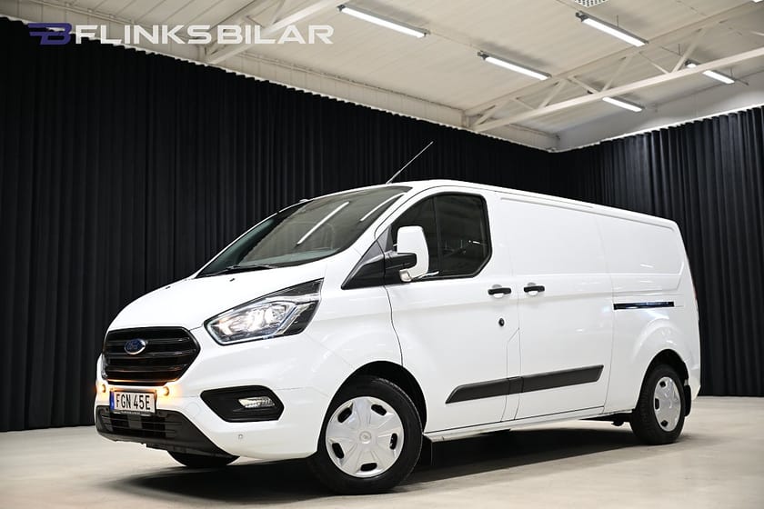 Bild 1 av Ford Transit Custom 340 130HK L2 Inredd|Dubeldörr|NyKamrem|Leasbar|SeUtr